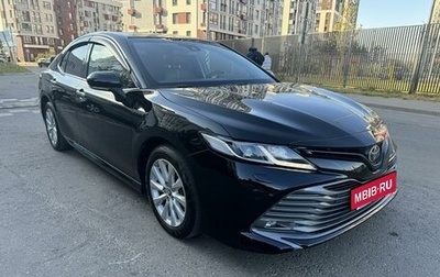 Toyota Camry, 2018 год, 2 650 000 рублей, 1 фотография