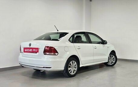 Volkswagen Polo VI (EU Market), 2015 год, 961 000 рублей, 2 фотография