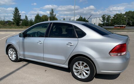 Volkswagen Polo VI (EU Market), 2013 год, 630 000 рублей, 1 фотография