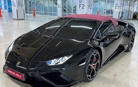 Lamborghini Huracán, 2021 год, 21 200 000 рублей, 1 фотография