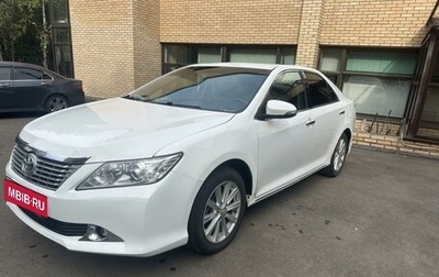 Toyota Camry, 2012 год, 1 900 000 рублей, 1 фотография