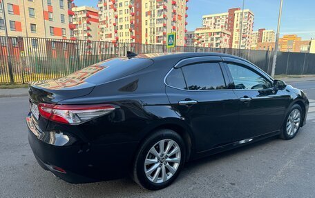 Toyota Camry, 2018 год, 2 650 000 рублей, 3 фотография