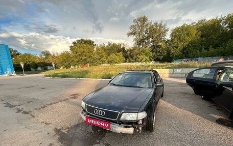 Audi A8, 2000 год, 300 000 рублей, 2 фотография