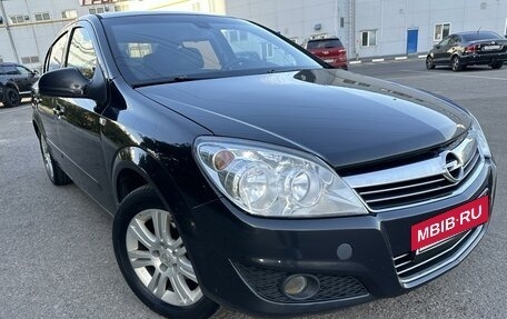 Opel Astra H, 2011 год, 850 000 рублей, 4 фотография