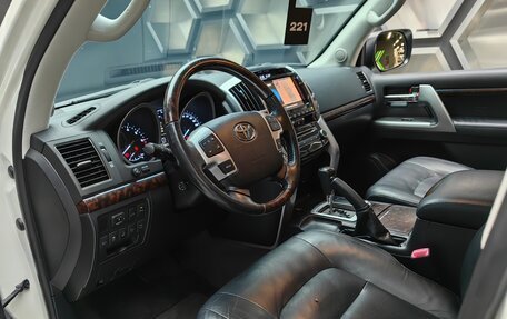 Toyota Land Cruiser 200, 2014 год, 5 800 000 рублей, 12 фотография