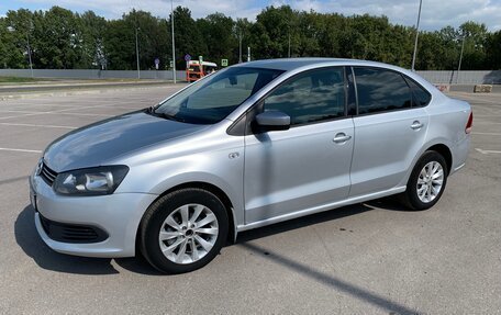 Volkswagen Polo VI (EU Market), 2013 год, 630 000 рублей, 2 фотография