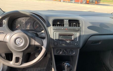 Volkswagen Polo VI (EU Market), 2013 год, 630 000 рублей, 14 фотография