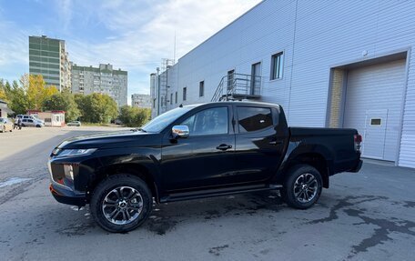 Mitsubishi L200 IV рестайлинг, 2023 год, 4 260 000 рублей, 4 фотография