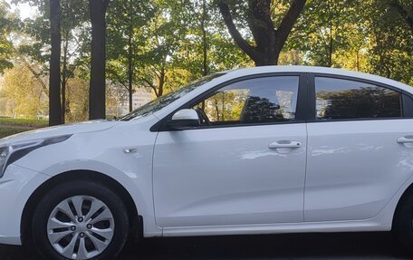 KIA Rio IV, 2021 год, 1 290 000 рублей, 4 фотография