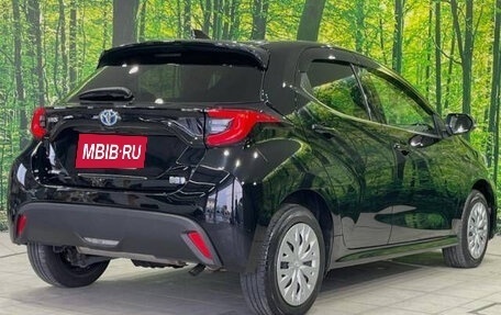 Toyota Yaris, 2021 год, 1 250 030 рублей, 4 фотография