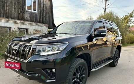 Toyota Land Cruiser Prado 150 рестайлинг 2, 2020 год, 6 500 000 рублей, 26 фотография