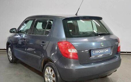 Skoda Fabia II, 2010 год, 450 000 рублей, 7 фотография