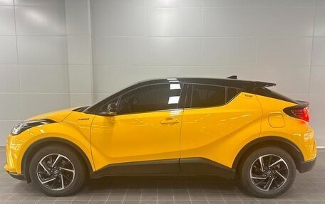 Toyota C-HR I рестайлинг, 2021 год, 1 855 555 рублей, 3 фотография