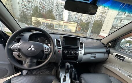 Mitsubishi Pajero Sport II рестайлинг, 2010 год, 1 300 000 рублей, 6 фотография