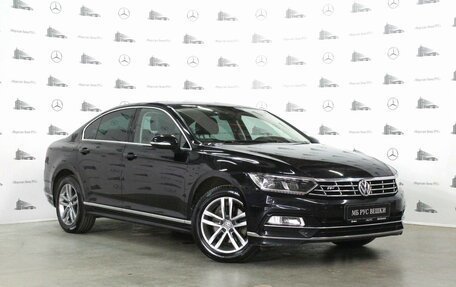 Volkswagen Passat B8 рестайлинг, 2018 год, 2 580 000 рублей, 3 фотография