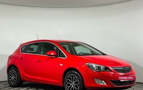 Opel Astra J, 2011 год, 1 275 000 рублей, 3 фотография