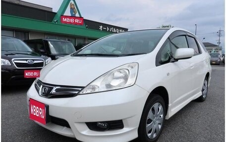 Honda Fit Shuttle I рестайлинг, 2015 год, 780 005 рублей, 1 фотография