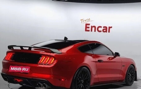 Ford Mustang VI рестайлинг, 2021 год, 7 130 001 рублей, 3 фотография