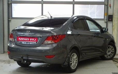 Hyundai Solaris II рестайлинг, 2011 год, 530 000 рублей, 3 фотография