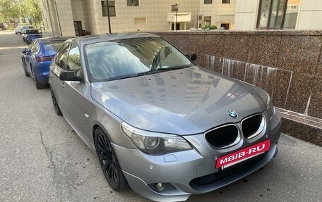 BMW 5 серия, 2003 год, 1 049 000 рублей, 2 фотография