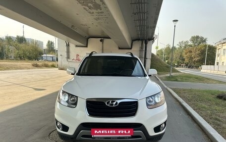 Hyundai Santa Fe III рестайлинг, 2012 год, 1 345 000 рублей, 2 фотография