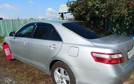 Toyota Camry, 2011 год, 2 000 000 рублей, 3 фотография