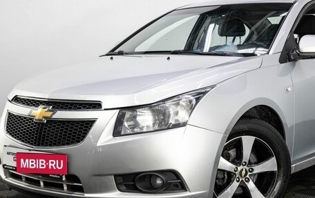 Chevrolet Cruze II, 2011 год, 745 000 рублей, 7 фотография