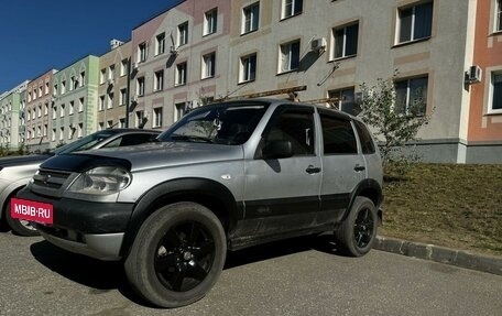 Chevrolet Niva I рестайлинг, 2003 год, 299 000 рублей, 4 фотография