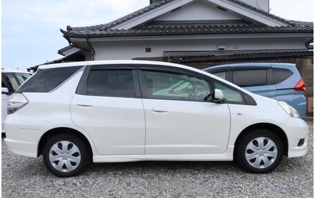 Honda Fit Shuttle I рестайлинг, 2015 год, 780 005 рублей, 13 фотография