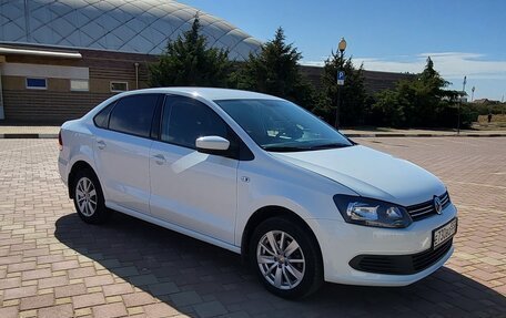 Volkswagen Polo VI (EU Market), 2014 год, 965 000 рублей, 3 фотография