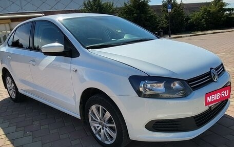 Volkswagen Polo VI (EU Market), 2014 год, 965 000 рублей, 2 фотография