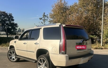 Cadillac Escalade III, 2013 год, 2 490 000 рублей, 3 фотография