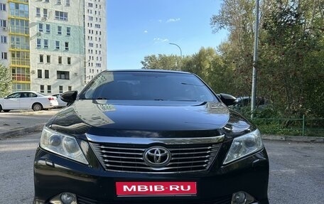 Toyota Camry, 2014 год, 2 390 000 рублей, 1 фотография