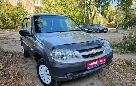 Chevrolet Niva I рестайлинг, 2017 год, 760 000 рублей, 1 фотография