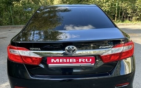 Toyota Camry, 2014 год, 2 390 000 рублей, 6 фотография