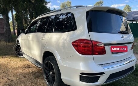 Mercedes-Benz GL-Класс, 2015 год, 3 200 000 рублей, 29 фотография