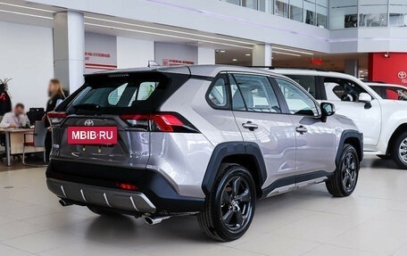 Toyota RAV4, 2024 год, 4 890 000 рублей, 6 фотография