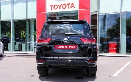 Toyota Land Cruiser, 2024 год, 15 490 000 рублей, 4 фотография