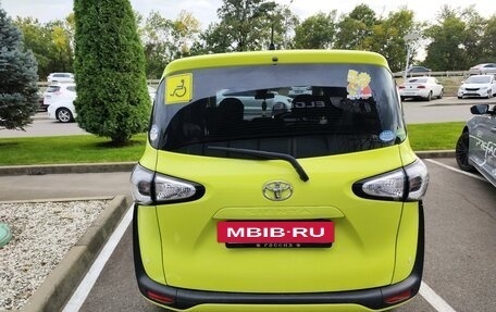 Toyota Sienta II, 2018 год, 1 640 000 рублей, 5 фотография