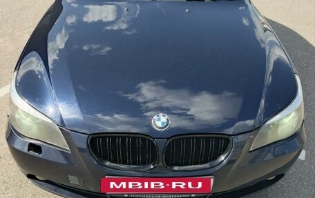 BMW 5 серия, 2005 год, 850 000 рублей, 8 фотография