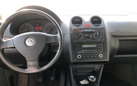 Volkswagen Caddy III рестайлинг, 2006 год, 615 000 рублей, 4 фотография