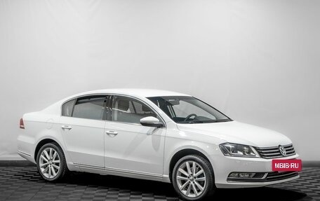 Volkswagen Passat B7, 2011 год, 999 000 рублей, 3 фотография