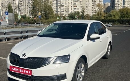 Skoda Octavia, 2017 год, 2 096 000 рублей, 2 фотография