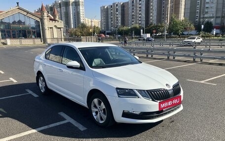 Skoda Octavia, 2017 год, 2 096 000 рублей, 8 фотография