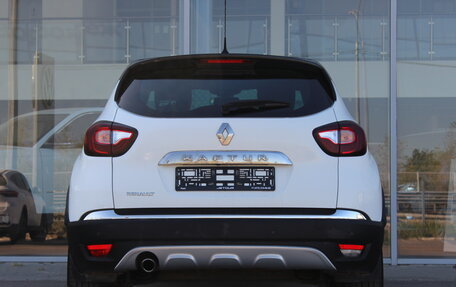 Renault Kaptur I рестайлинг, 2016 год, 1 600 000 рублей, 7 фотография