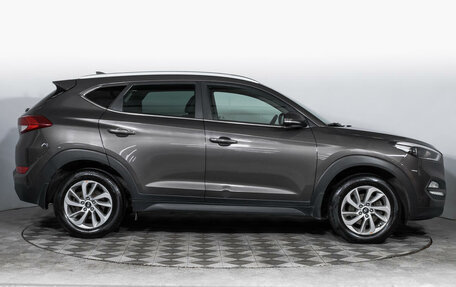 Hyundai Tucson III, 2018 год, 2 020 000 рублей, 4 фотография