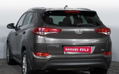 Hyundai Tucson III, 2018 год, 2 020 000 рублей, 7 фотография