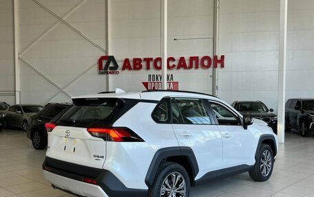 Toyota RAV4, 2024 год, 4 150 000 рублей, 11 фотография