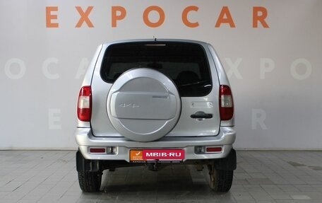 Chevrolet Niva I рестайлинг, 2005 год, 390 000 рублей, 6 фотография