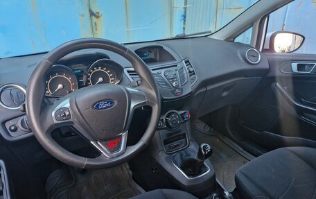 Ford Fiesta, 2015 год, 700 000 рублей, 23 фотография